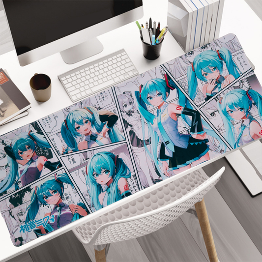 Hatsune Miku Comic Style Mouse Mat