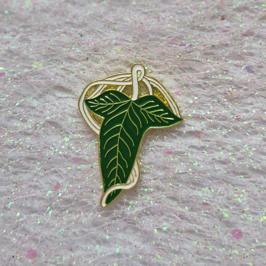 Lorien Leaf Enamel Alloy Pin